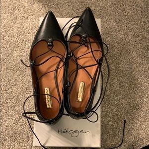 Halogen Black Lace Up Flats
